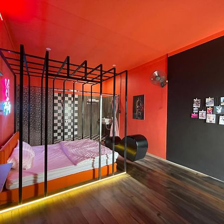 Couple Hotel - Khach San Tinh Yeu Buon Ko Sir Εξωτερικό φωτογραφία